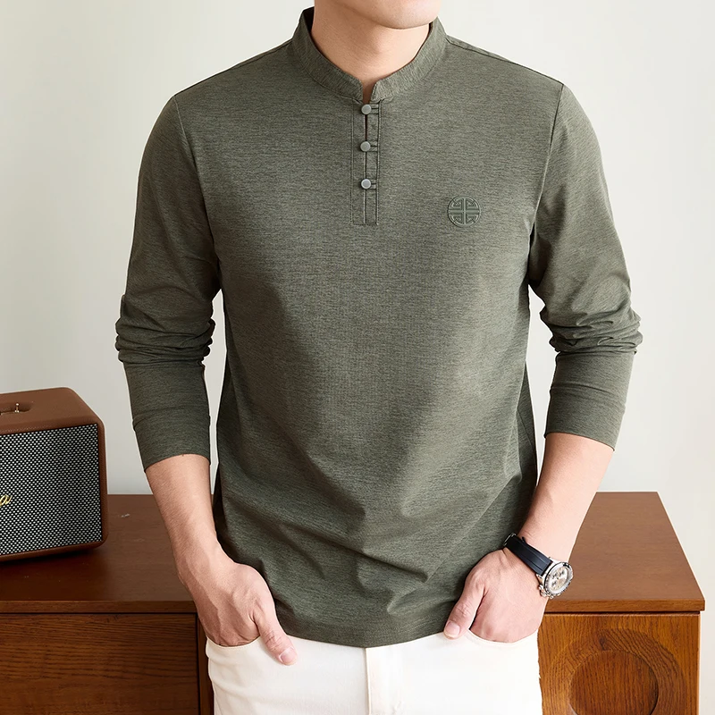 メンズ用、マンダリンカラーの長袖Tシャツ。伝統的なボタンデザ - Embellish Knit のレビューと価格